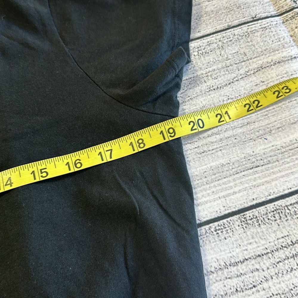 Bloom Maternity • Graphic Tee • Sz L - Picture 7 of 9
